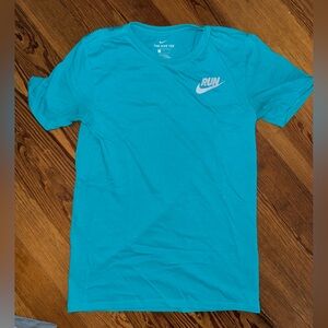 Nike Run Tee